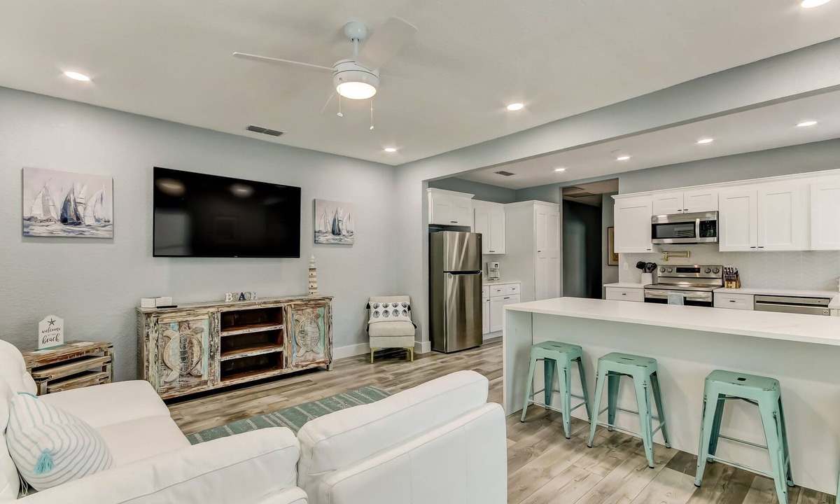 Historic District House | Remodeled home walking distance to Canal St.