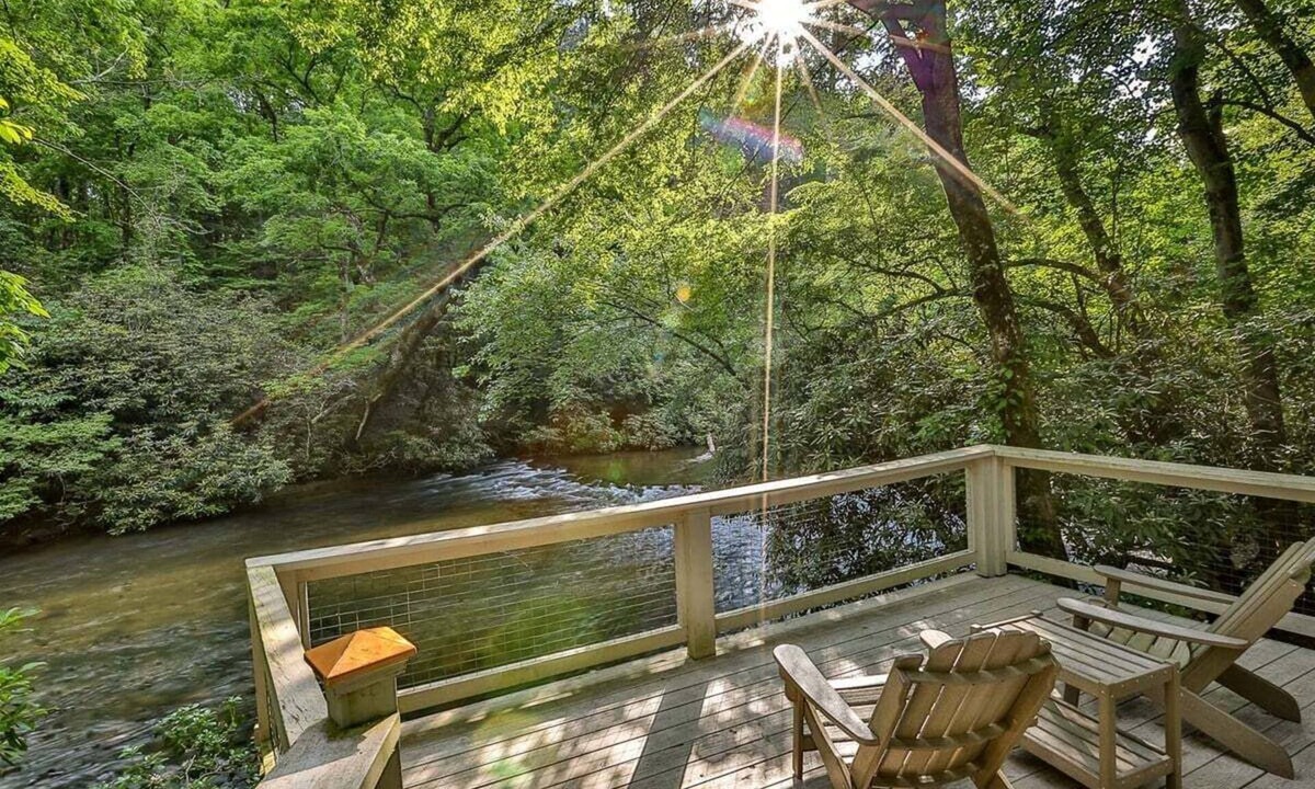 Ellijay Cabin | Rendezvous on the River | Ellijay, GA