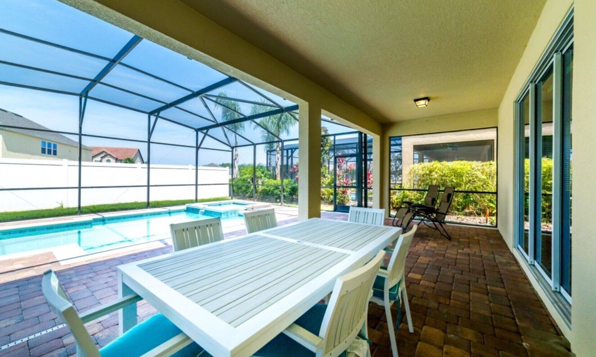 Orlandos Sunshine Orlando | West Haven