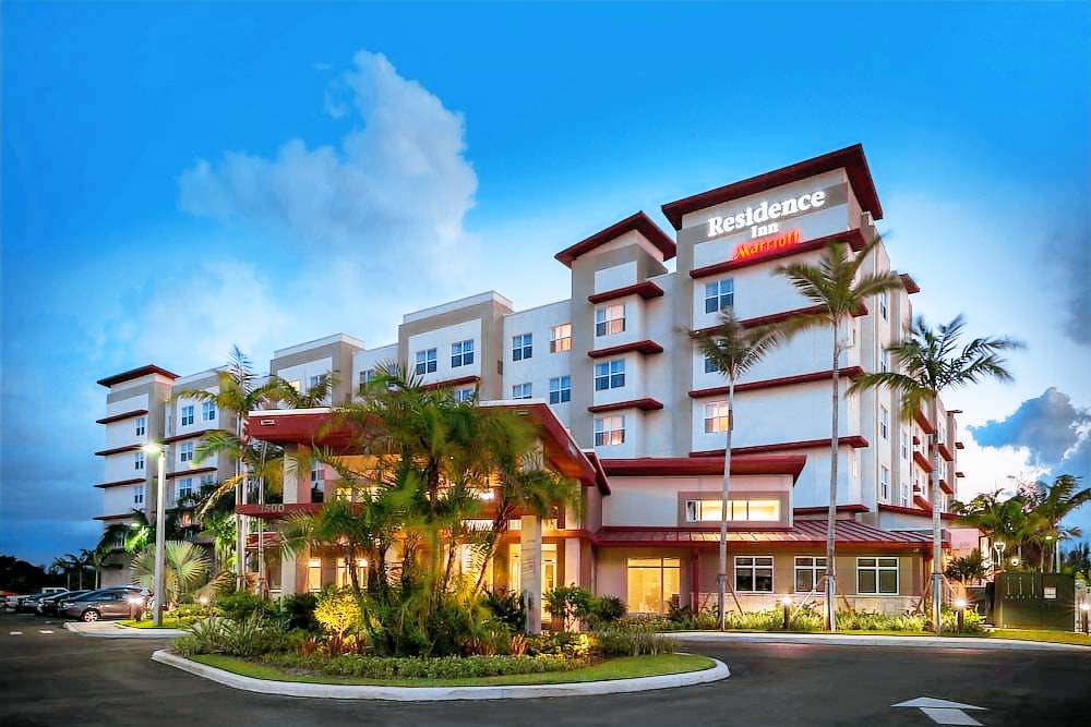 Ludlam Hotel | Residence Inn by Marriott Miami West / FL Turnpike