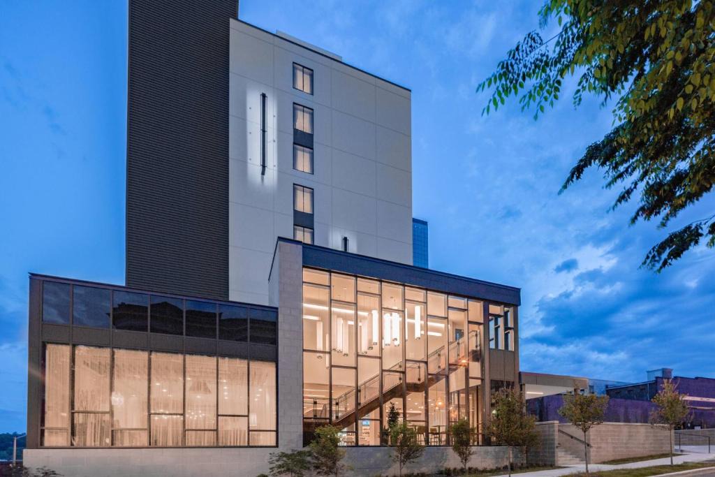 Downtown Knoxville Hotel | Residence Inn by Marriott Knoxville Downtown
