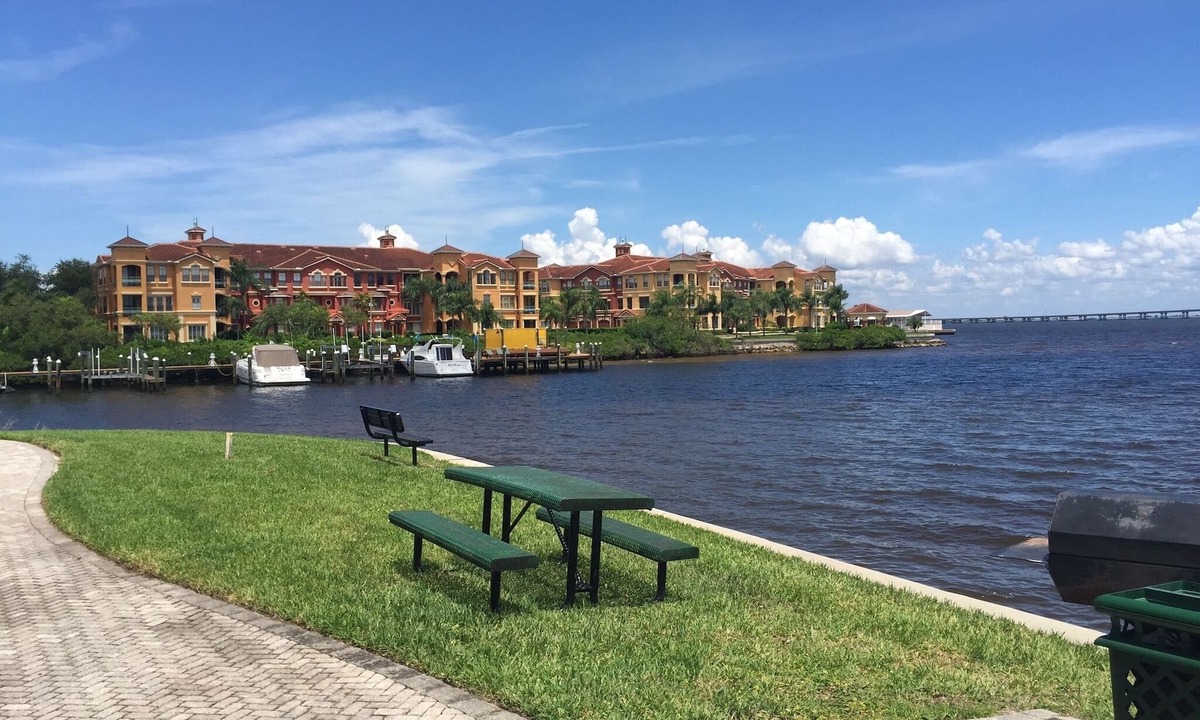 Clearwater Condo | Resort style living