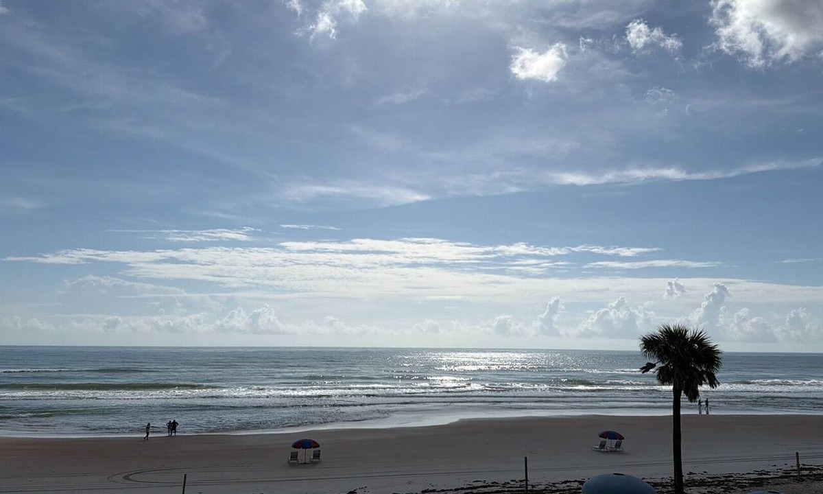 Ortona Park Resort | Resort with 1 bedroom and AC in serene Daytona Beach. Views that can't be beat.