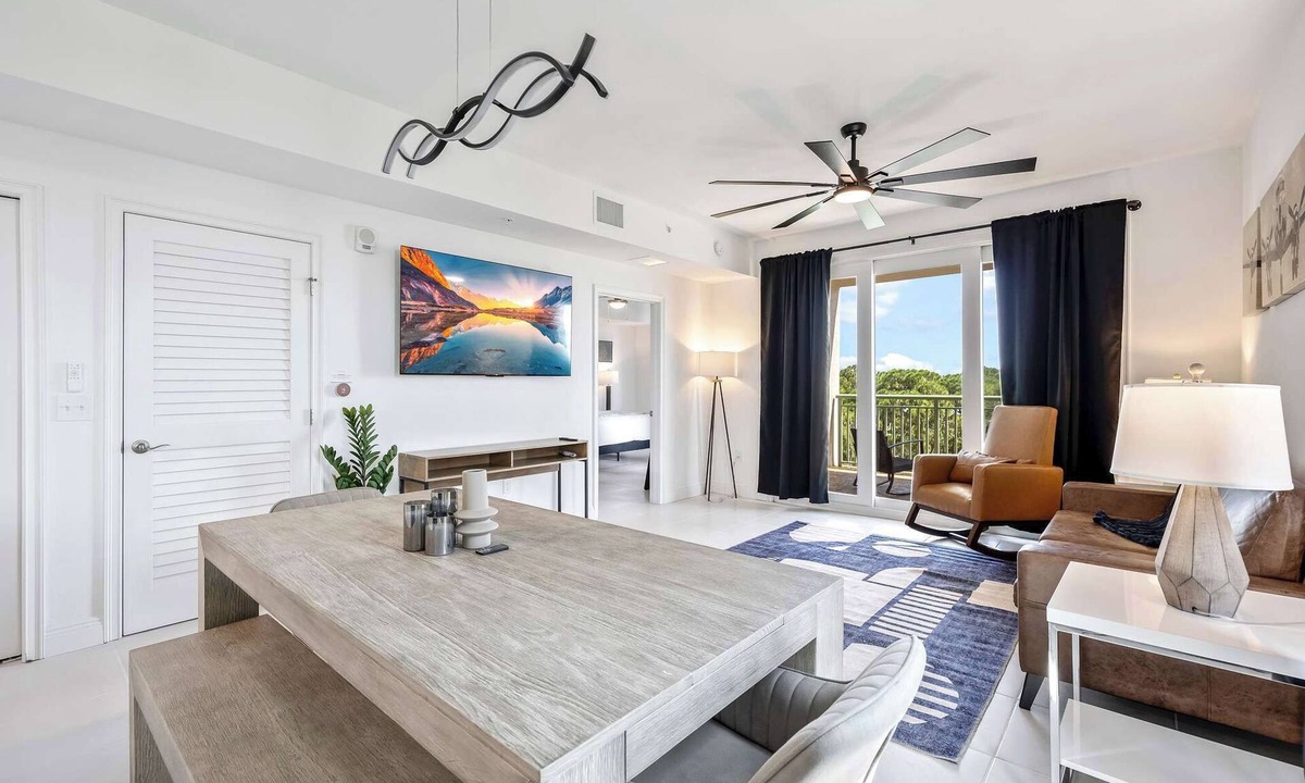 Merritt Island Condo | RIVER FLY IN: The Cocoa, Island Horizon View