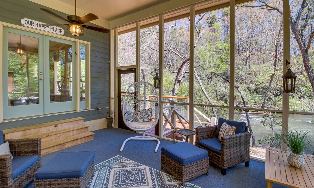 East Ellijay House | Riverfront Ellijay Home w/ Game Room & Grill!