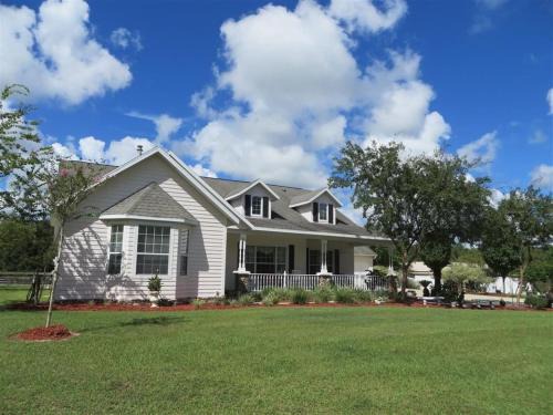 Rock Pointe Ranch | Floral City
