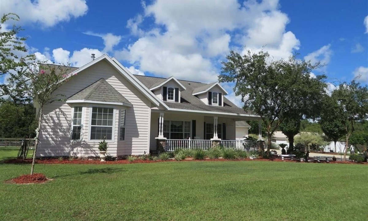Floral City Bed & Breakfast | Rock Pointe Ranch