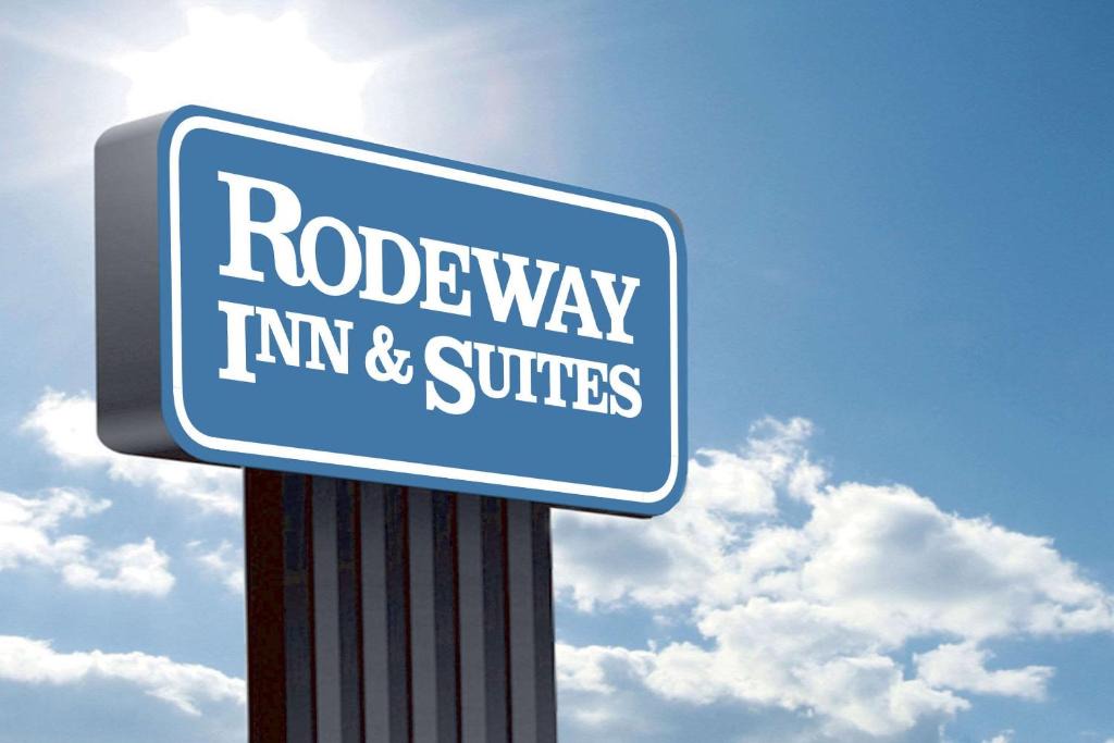Enterprise Hotel | Rodeway Inn & Suites Enterprise