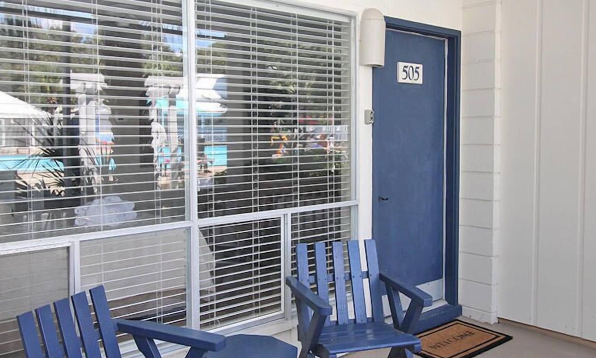 Saint Helena Island Resort | Romantic Centrally Located Suite Steps from Beach Club, Sandbar, & Tennis
