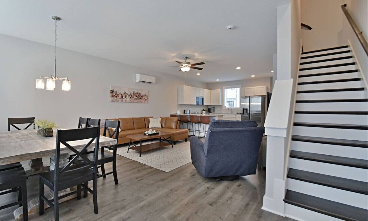 Knoxville Villa | Rooftop Balcony with River View in SoKnox