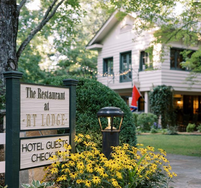 Maryville Hotel | RT Lodge