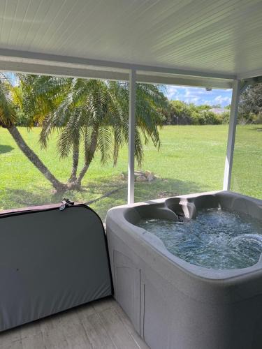 Lehigh Acres House | Salco's Sugar Shack by Avarice