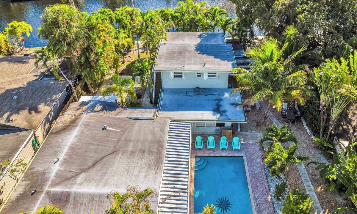 Coral Brook Villa | Salt & Palm - Boutqiue Waterfront Villa