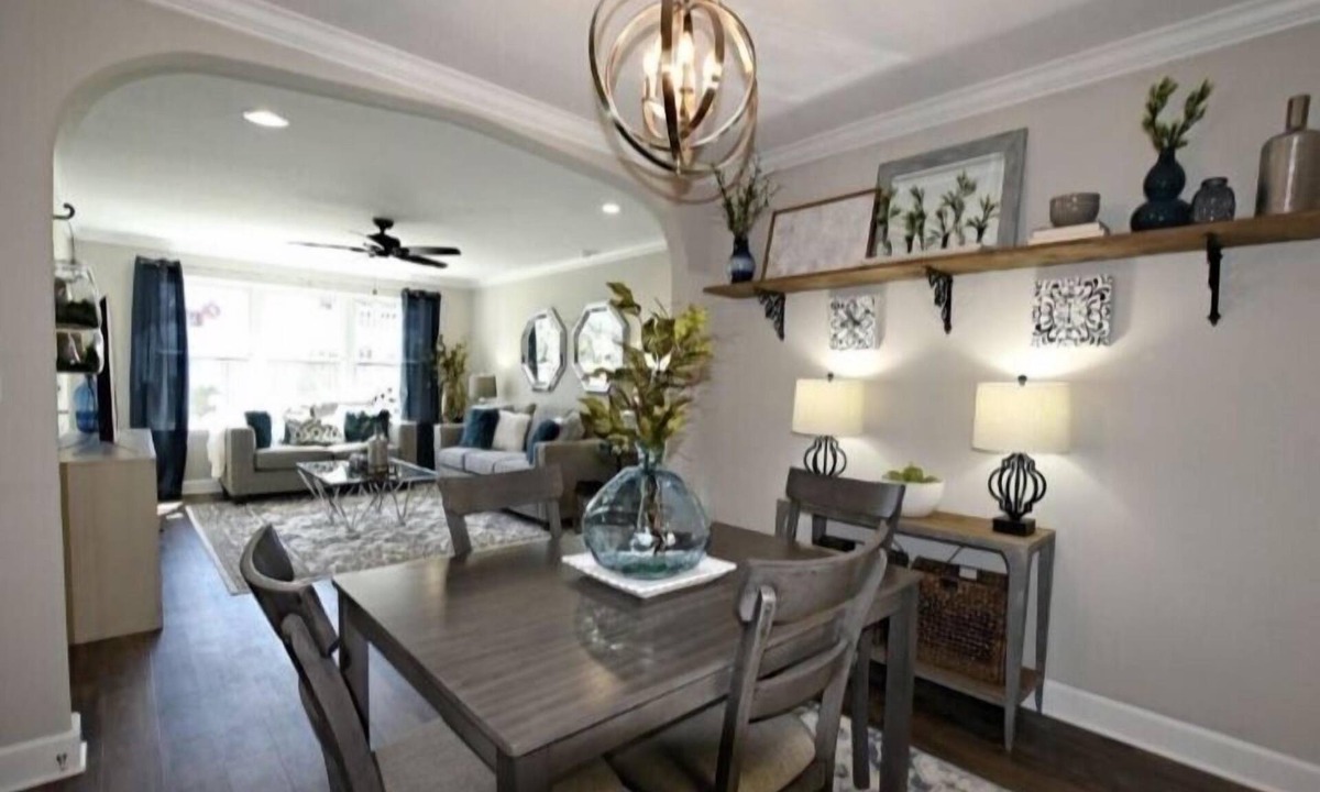 Southbank Condo | San Marco River Front Executive suite