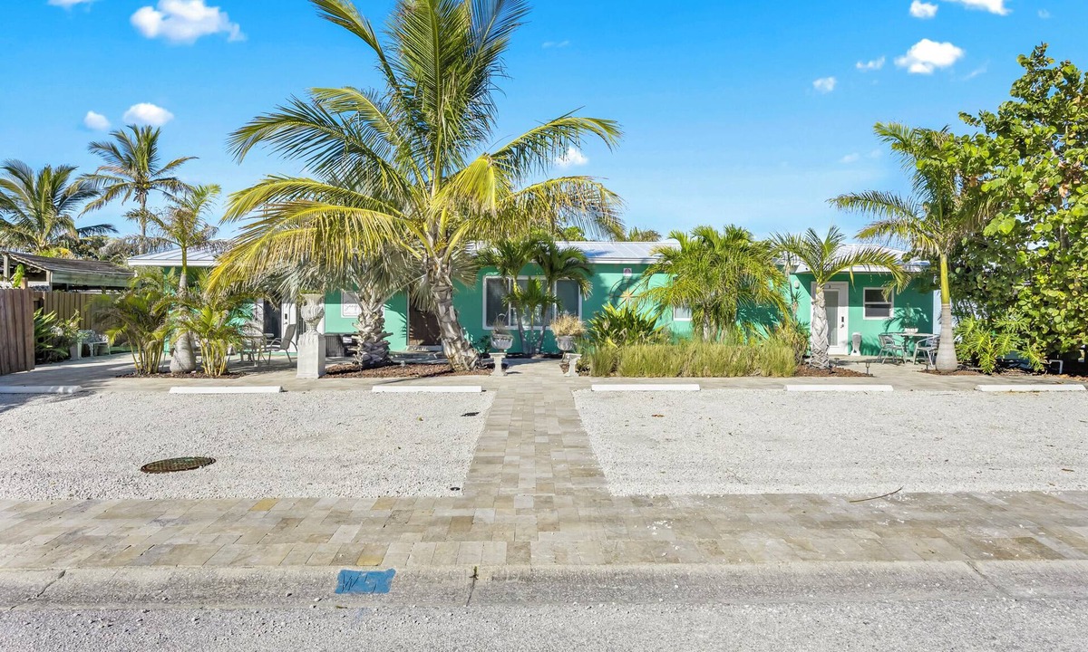 South Patrick Shores Apartment | Sandpiper