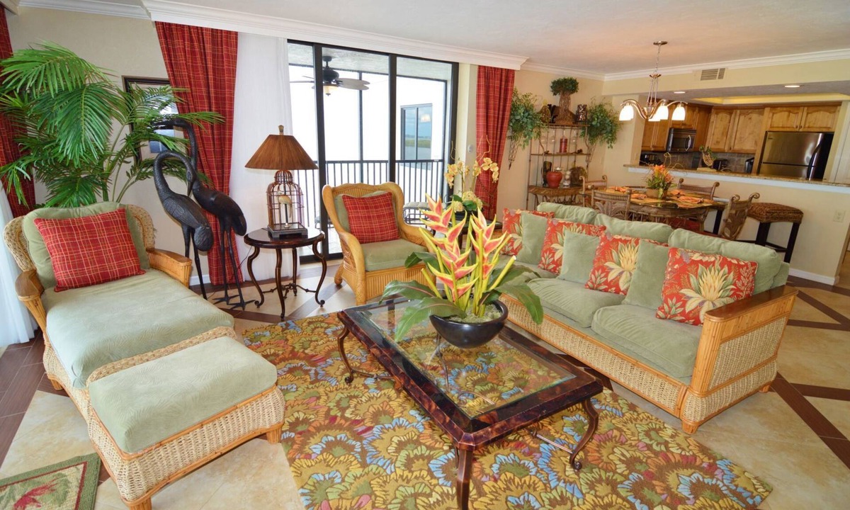 Punta Rassa Condo | Sanibel Harbour 1031: Adventure awaits-A private beach onsite+close to Sanibel and FM Beach to shell