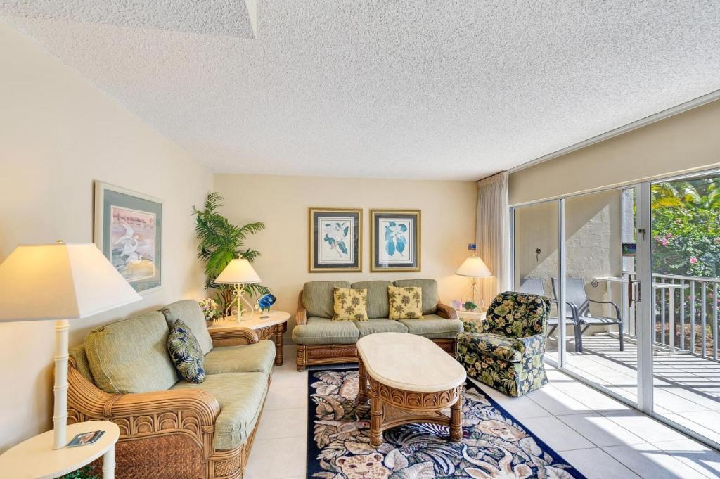 Sanibel Apartment | Sanibel Siesta On The Beach Unit 103 Condo