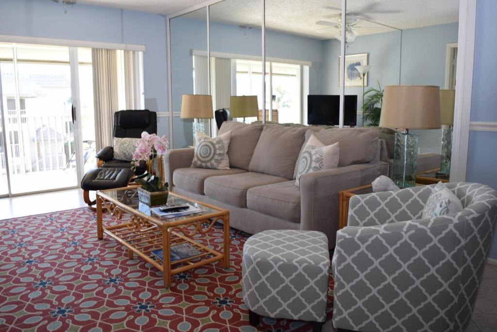 Sanibel Apartment | Sanibel Siesta On The Beach Unit 606 Condo