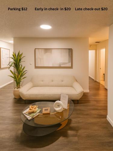 Edgewood House | Santamaria Fort Lauderdale Airport