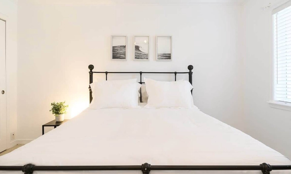 Colee Hammock Apartment | Scenic Waterfront Condo – Near Las Olas & Beach