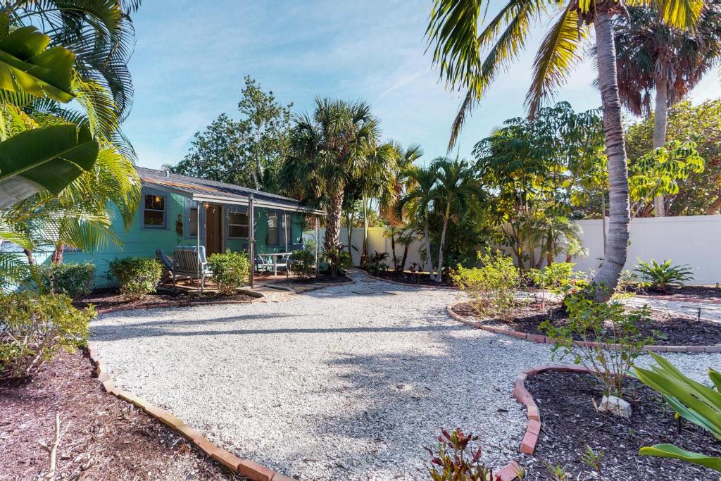 Ilexhurst House | Sea Palm Cottage