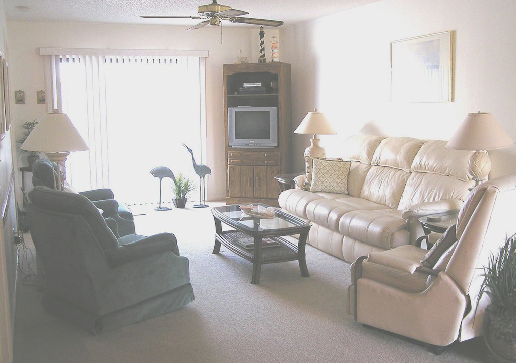New Smyrna Beach Apartment | Sea Woods 3/2 Condo Unit 263