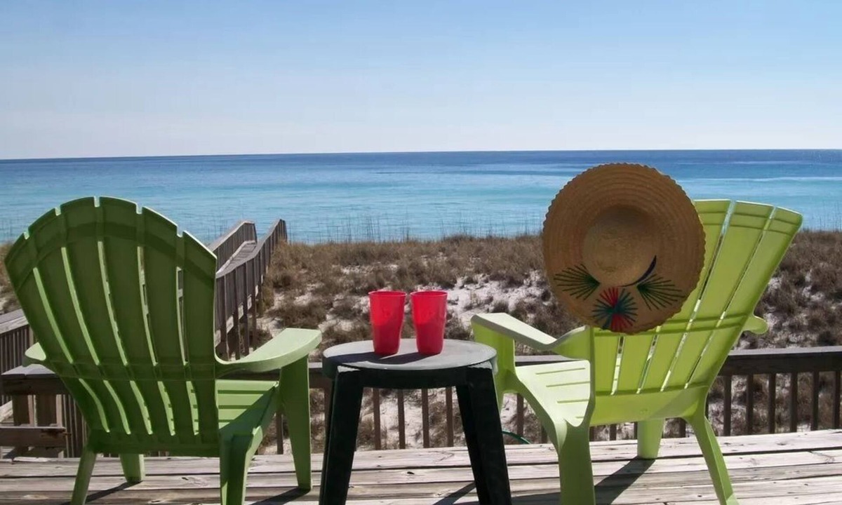 Navarre Beach House | Seagull-Gulf Front Home with Private Beach Crossover No Pets