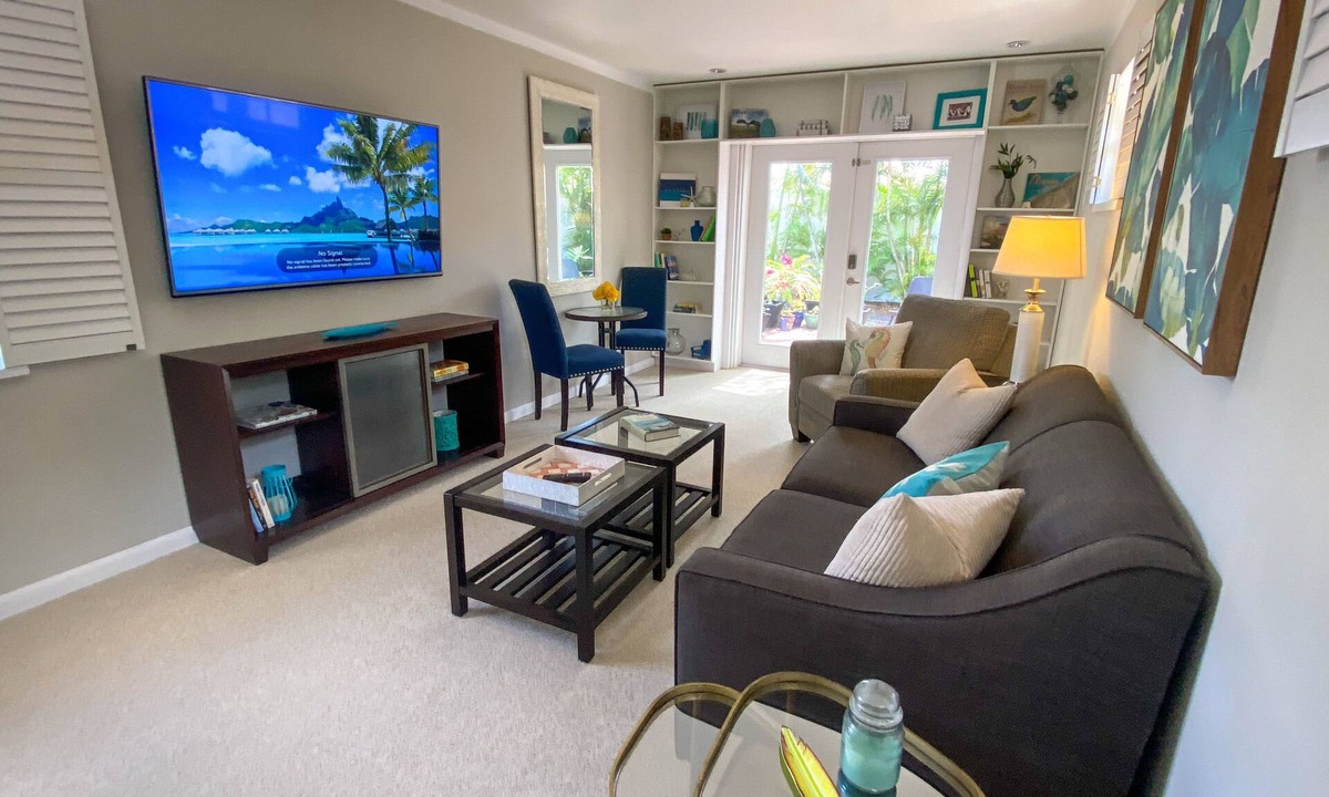 River Pointe Apartment | Seahorse Suite Bradenton Hideaway
