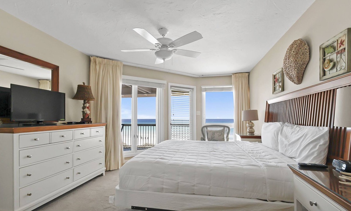 Crystal Beach House | Sealoft 201 | Beachfront With Three Balconies