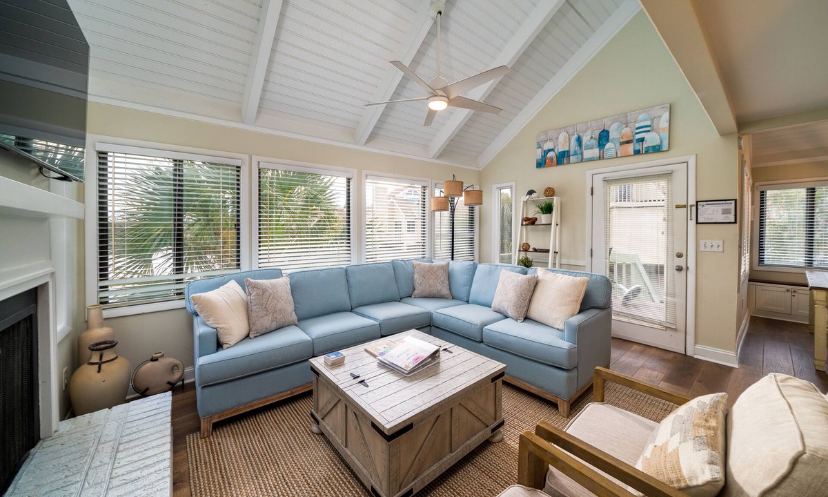 Sealoft Villas Cottage | Sealoft! Beautiful Lagoon/Golf Views! Close to Beach/Pools! Amenity access included!
