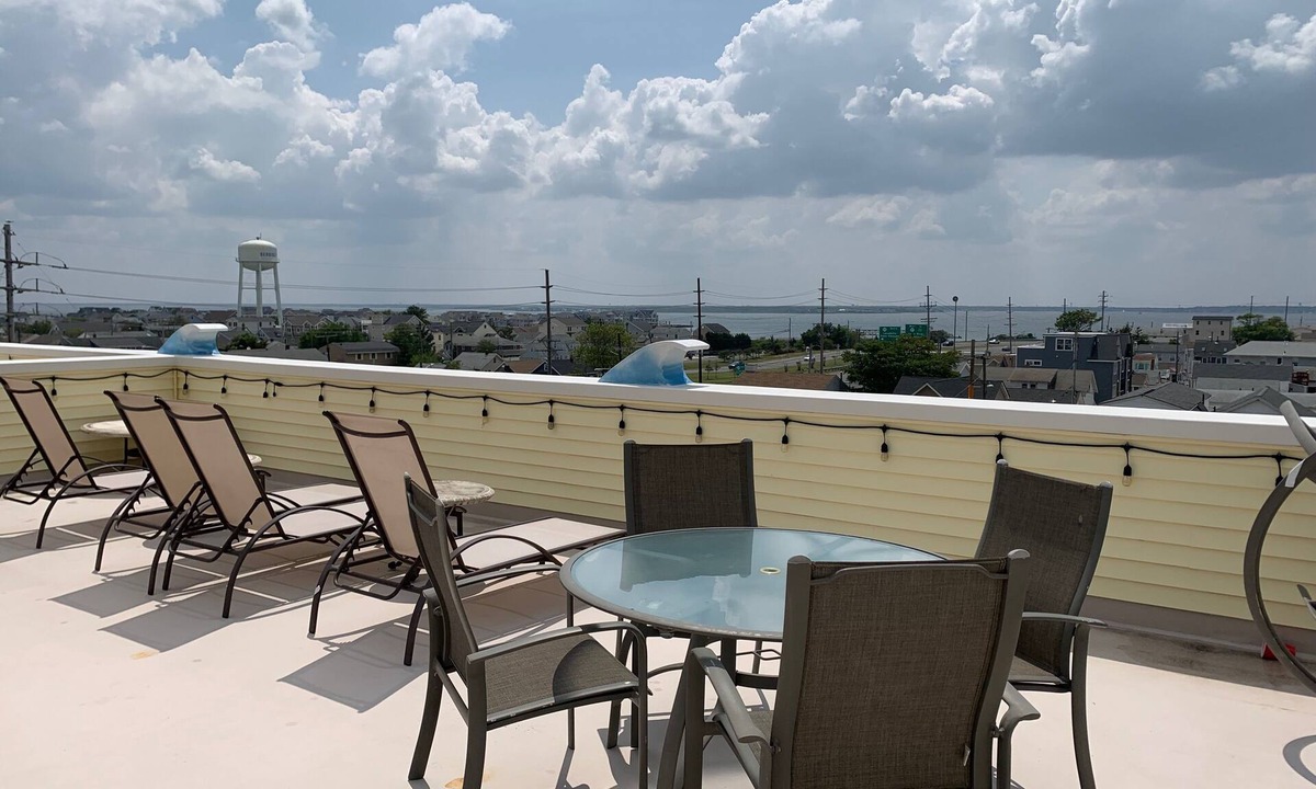 Seaside Heights Condo | Seaside Condo, 3BD+Bonus rm, 4 Bath, Rooftop deck-ocean/bay views, walk to beach