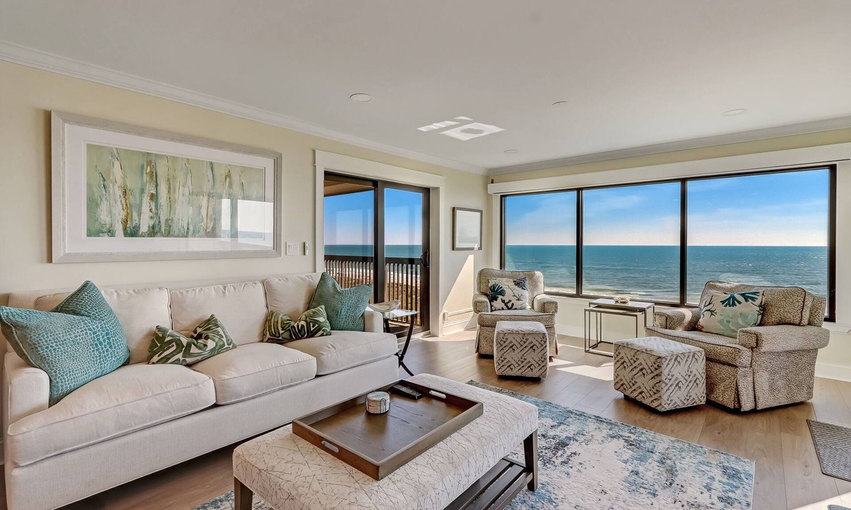 Amelia City Condo | Seaside Elegance: Oceanfront Sunrise Splendor