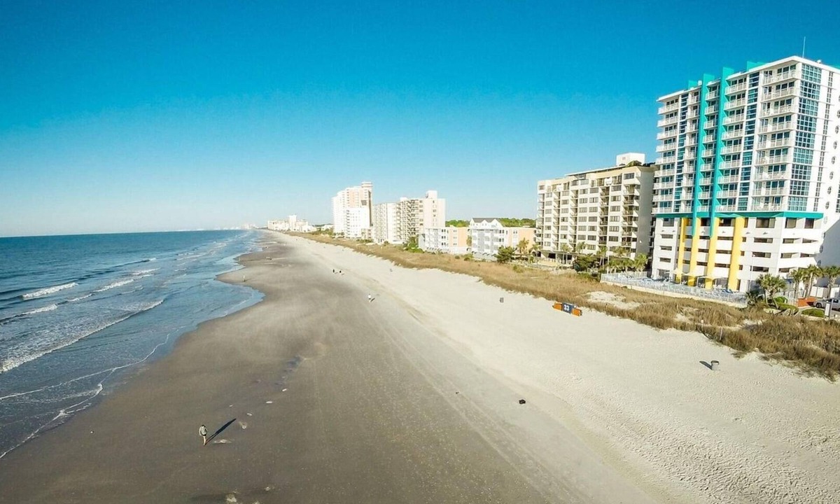 Crescent Beach Resort | Seaside Escape: 1BR Side-View Villa in North Myrtle Beach