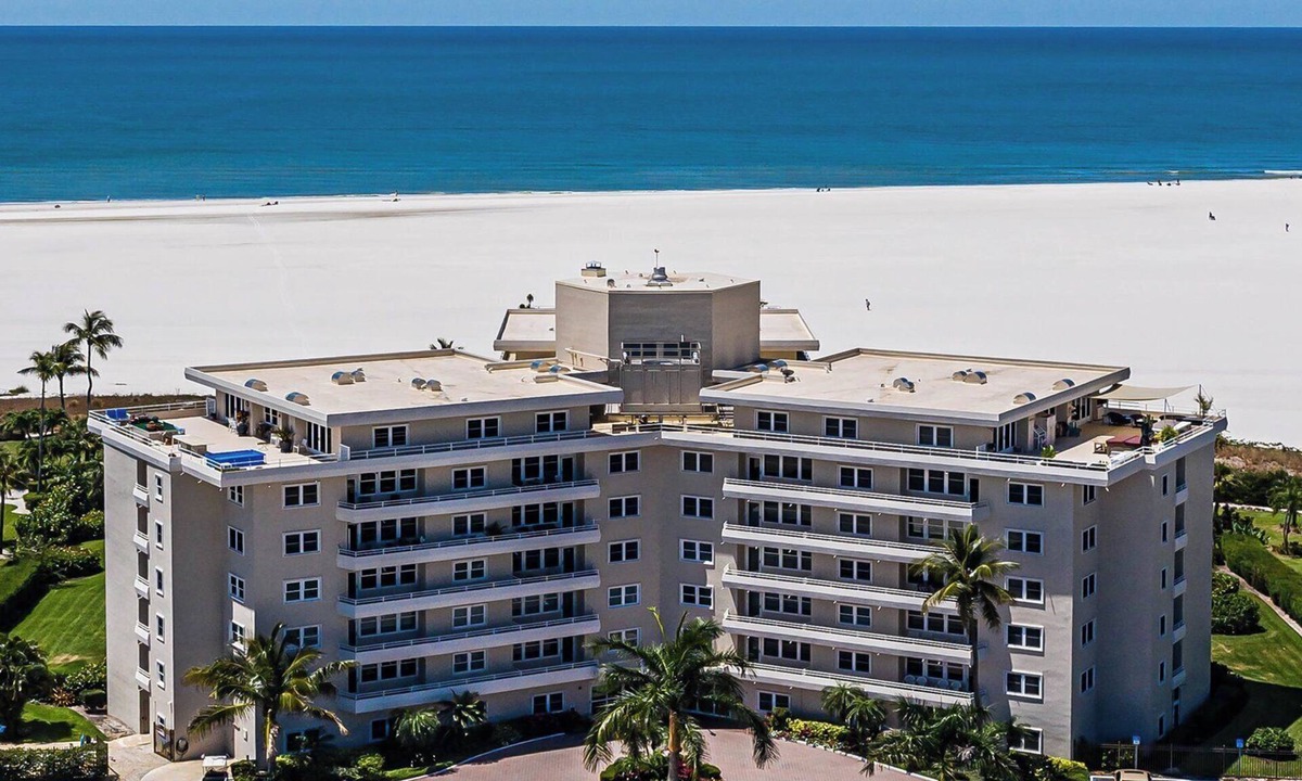 Marco Island Condo | Second Floor 2 bedroom 2 bath at Sunset House North