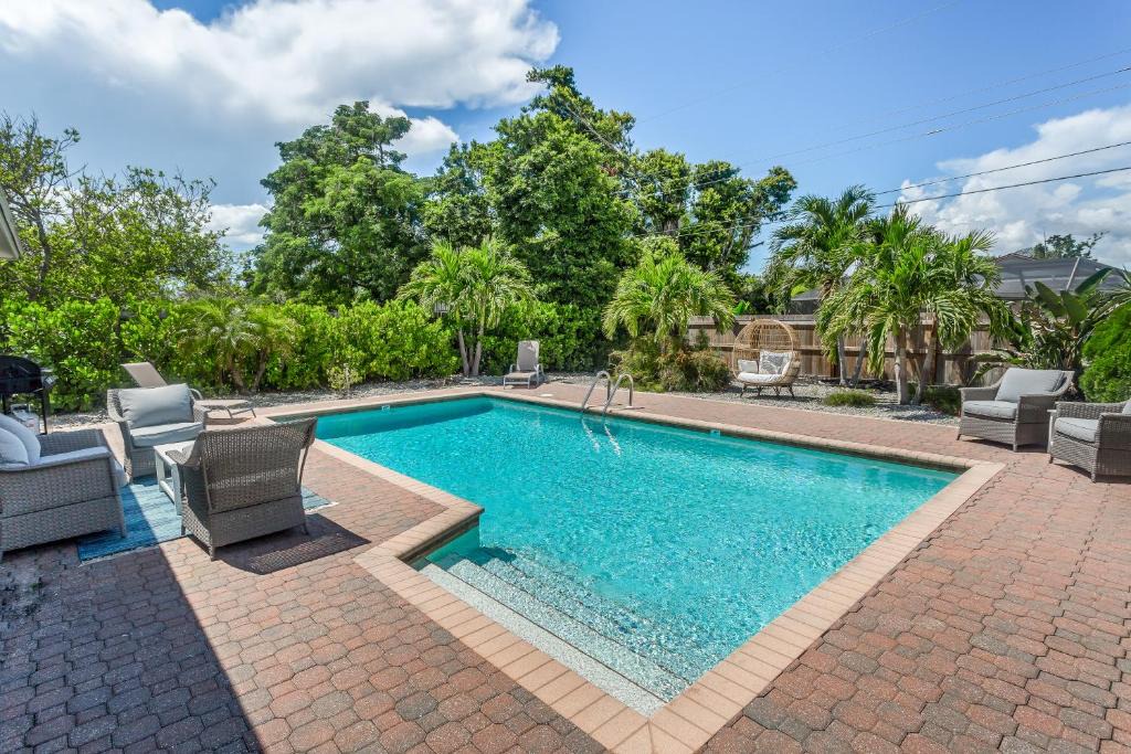 Naples Park House | Secret Splash