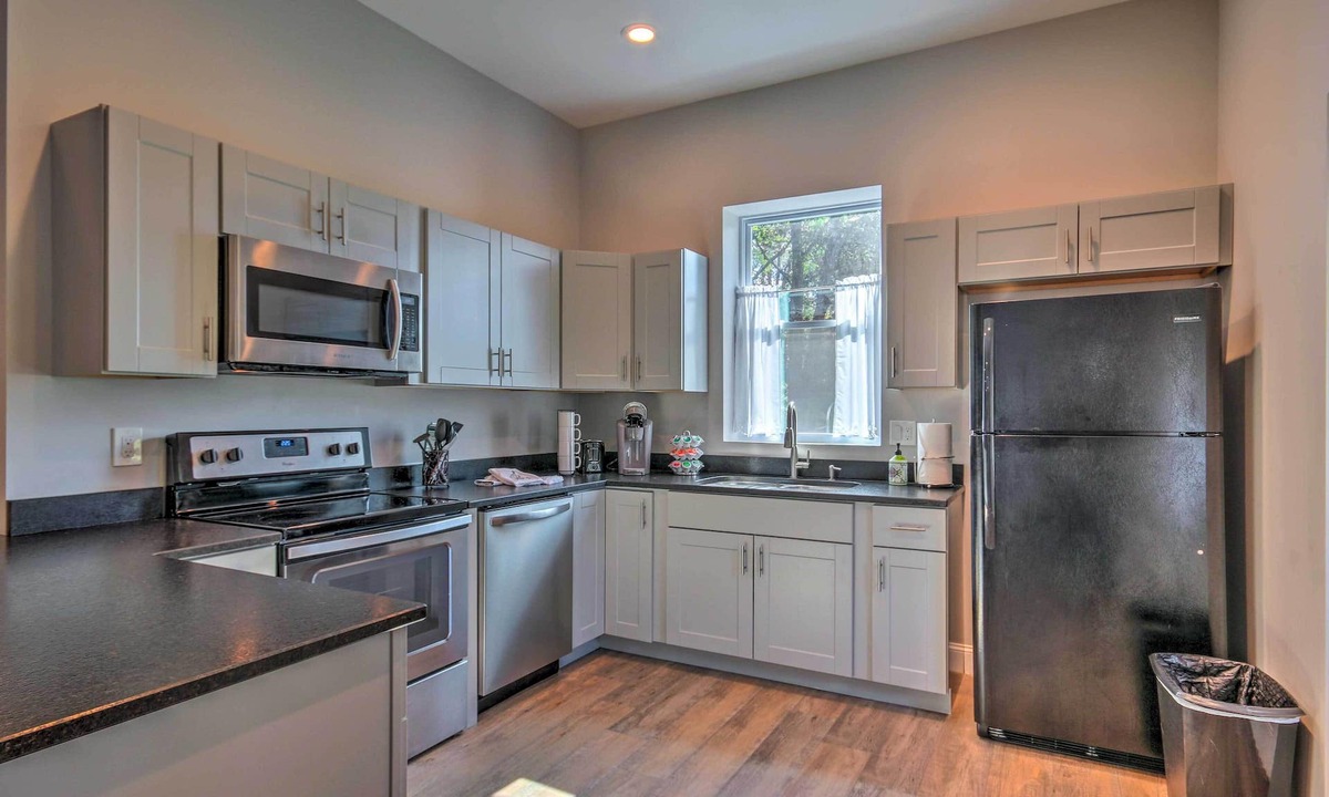 Anderson Apartment | Serene Anderson Studio, 4 Mi to Historic Dtwn