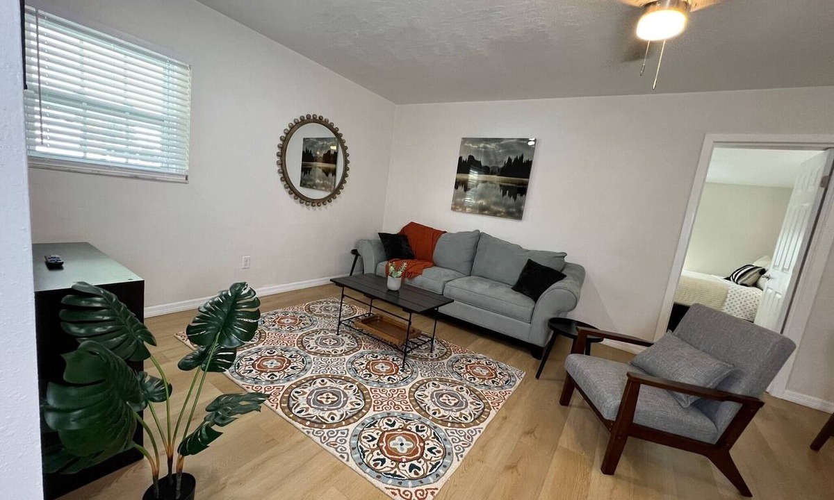 Deltona Lakes House | Serenity Sprout Retreat