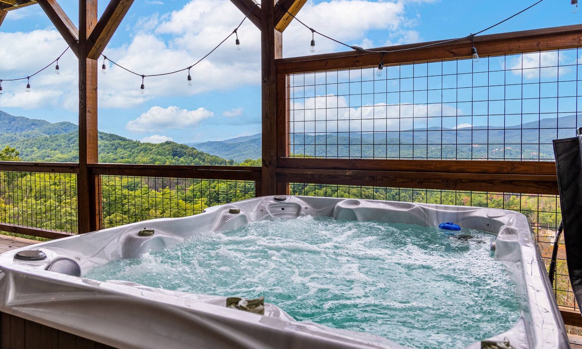 Sevierville Villa | Sevierville 3 - Four Bedroom Villa, Sleeps 12