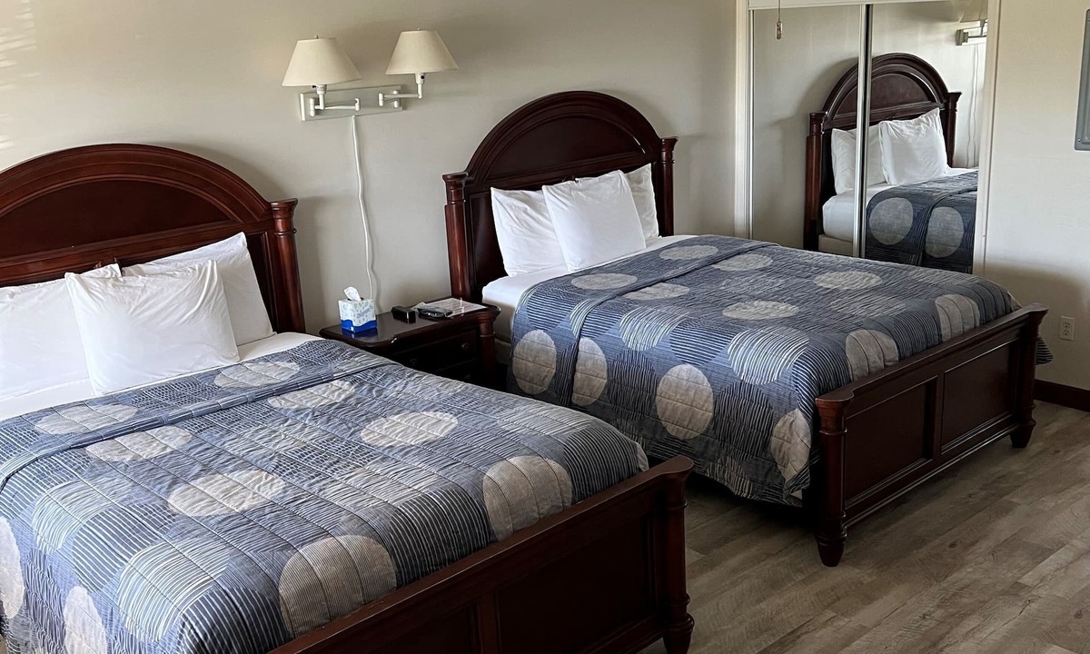 Cape Charles Hotel | Shore Stay Suites