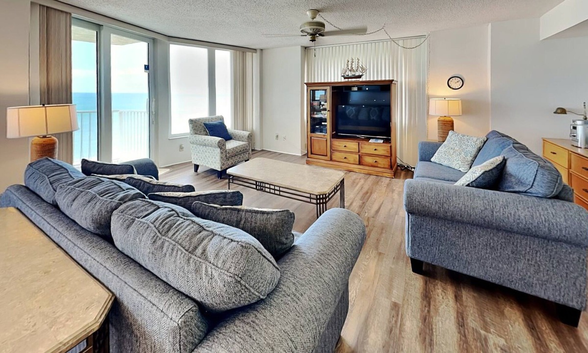 Daytona Beach Shores Condo | Shores Club 807 | Pet Friendly, Spacious Balcony, Ocean Views + Pool