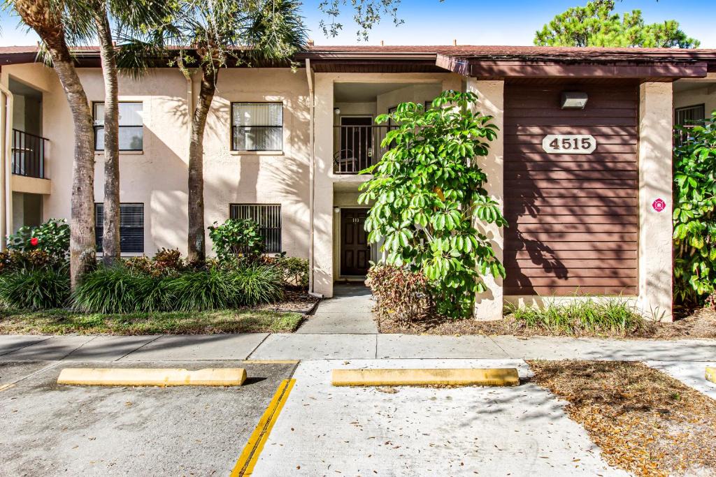 Trailer Estates Apartment | Shorewalk 103