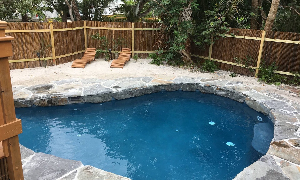 Sanibel House | Short walk to Bowman's Beach, 3 BR Home with Private Pool