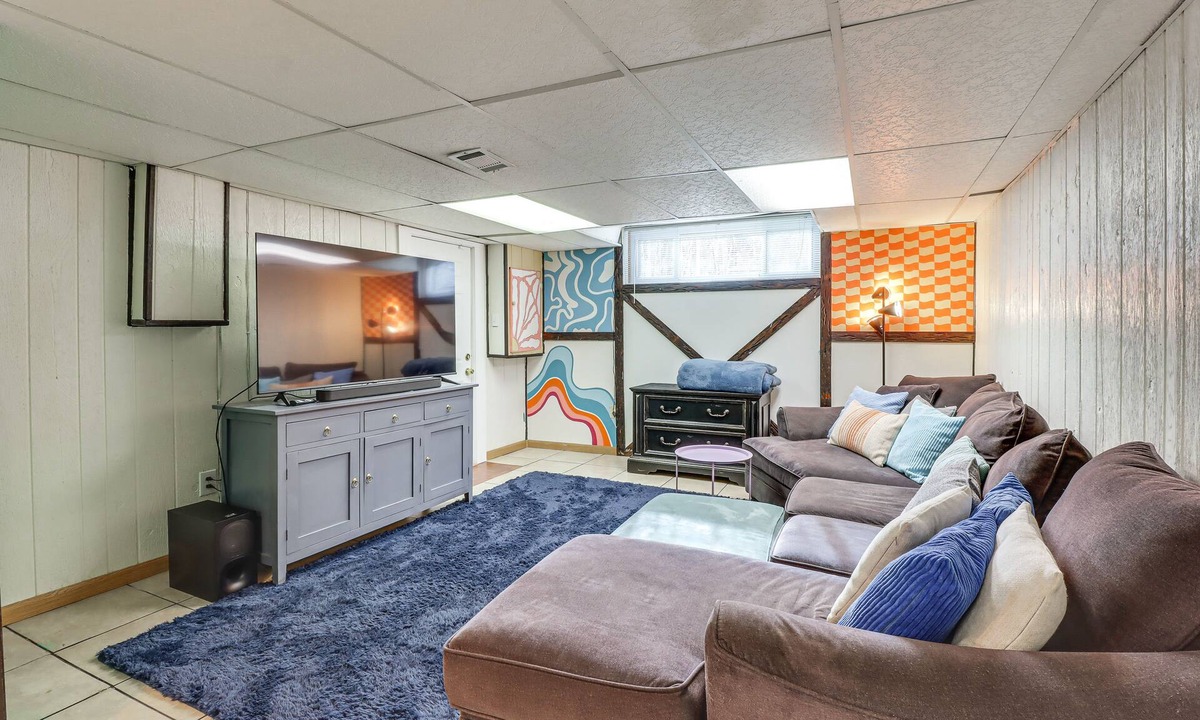 Kemp Mill House | Silver Spring Rental Home ~ 11 Mi to National Mall