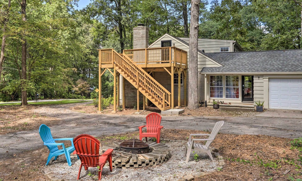 Jonesboro Apartment | 'Sky Terrace' Modern Apartment in Jonesboro!