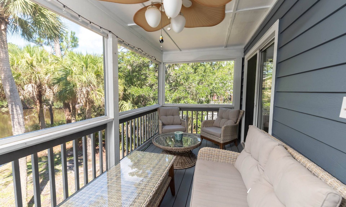 Oceanmarsh Subdivision House | Sleeps 10 on Harbor Island - Golf Cart Available for Rent