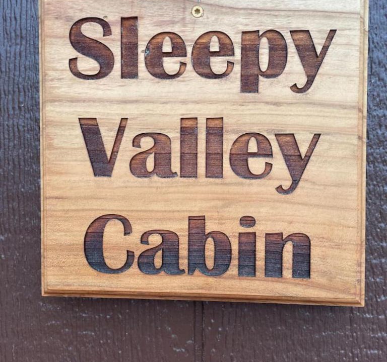 Madisonville Apartment | Sleepy Valley Cabin with Hot Tub & Scenic Views