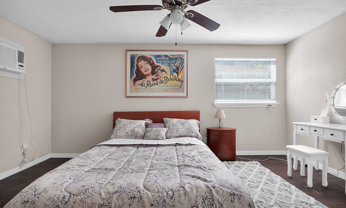 Lakeshore South House | Smart Saver Townhouse, Close 2 NAS Jax, Long-Term