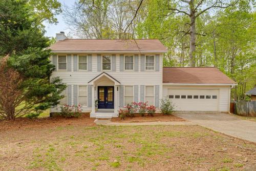 Smyrna House | Smyrna Sanctuary Near Parks: Spacious Yard + Deck