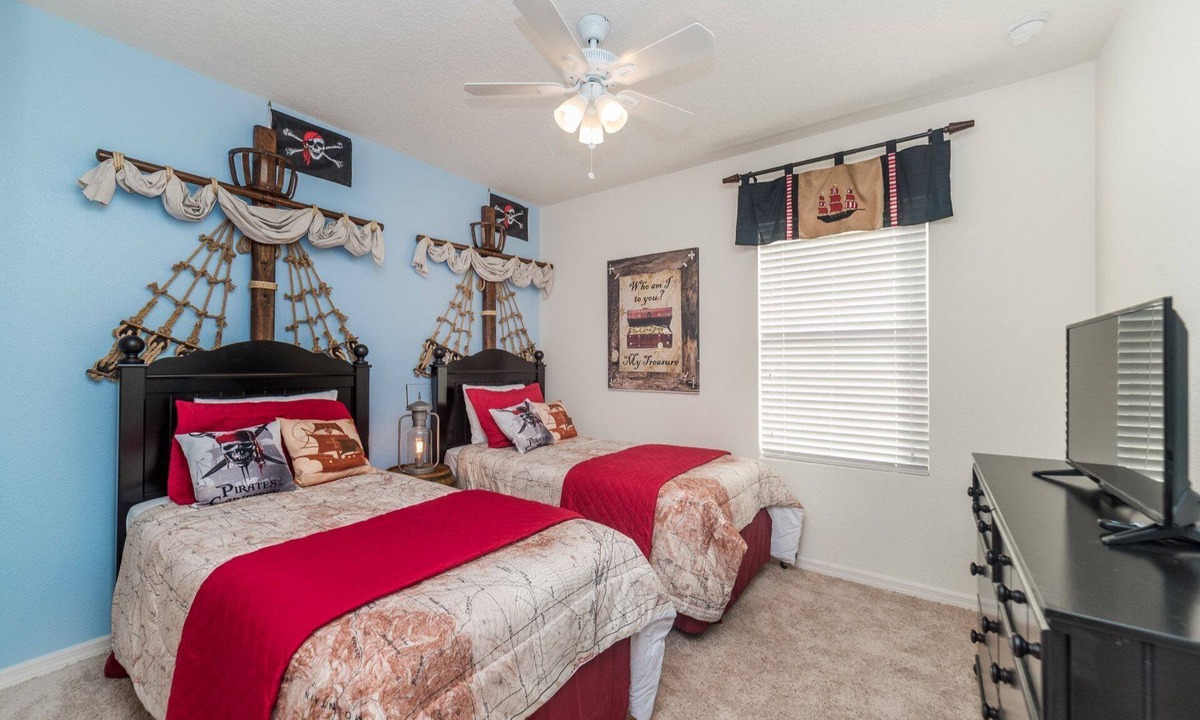 Davenport House | Solterra Resort 4 Bedroom Pool Townhome Pet Friendly