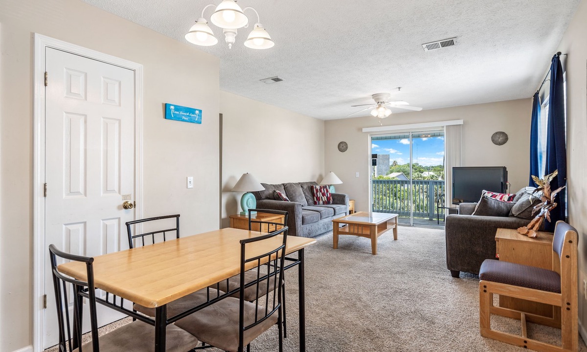 Bahama Beach Condo | {Somerset 207} Across The Street From The Beach
